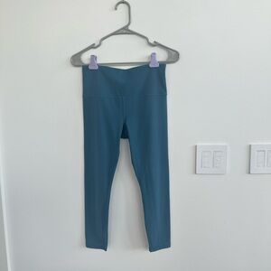 Athleta Elation Leggings 7/8 Tight